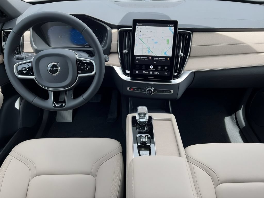 New 2026 Volvo XC90 T8 Plus w/ Protection Package Premier AWD/4WD image 5