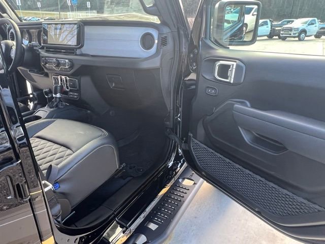 New 2025 Jeep Wrangler Unlimited Sport image 28