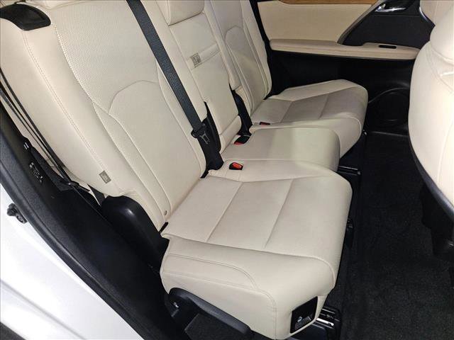 Used 2022 Lexus RX 350L FWD w/ Premium Package image 18