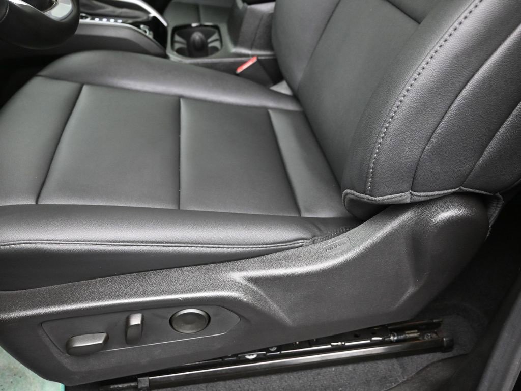 Certified 2025 Chevrolet Colorado Trail Boss image 15