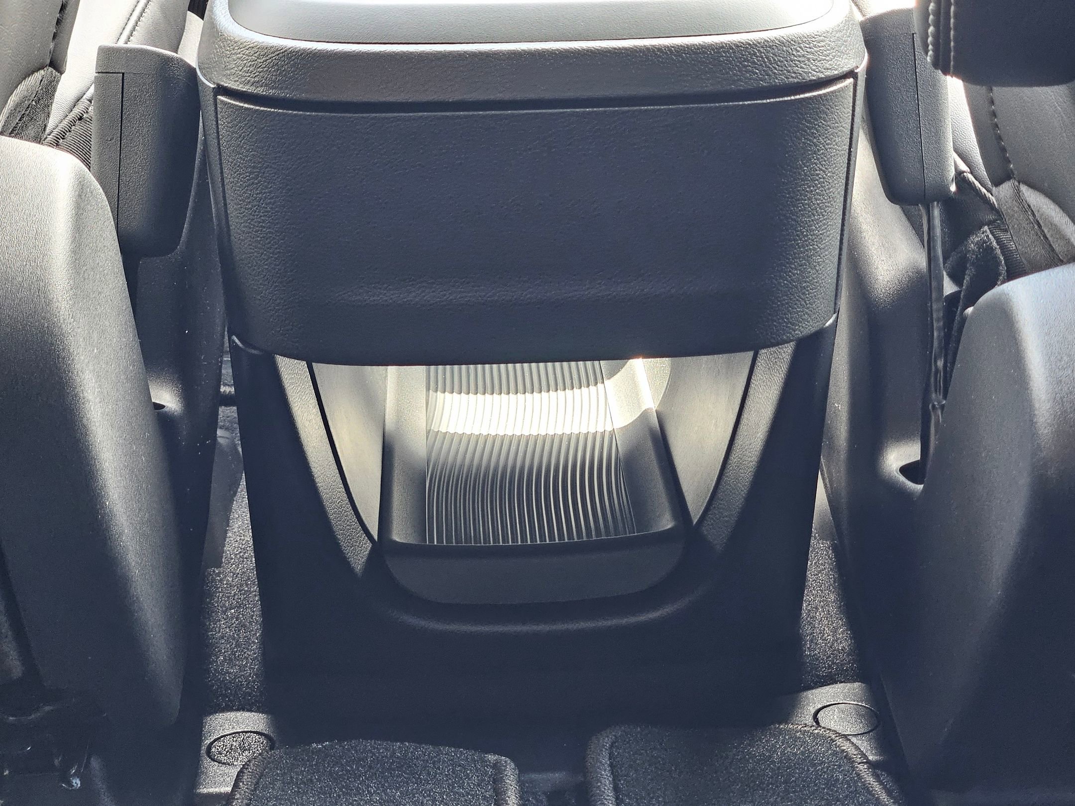 New 2027 Chrysler Pacifica Select FWD image 23