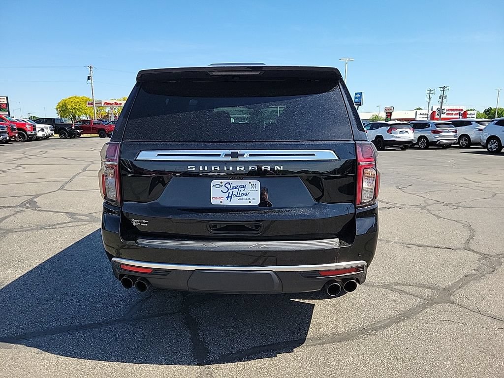 Used 2021 Chevrolet Suburban High Country w/ Premium Package AWD/4WD image 6