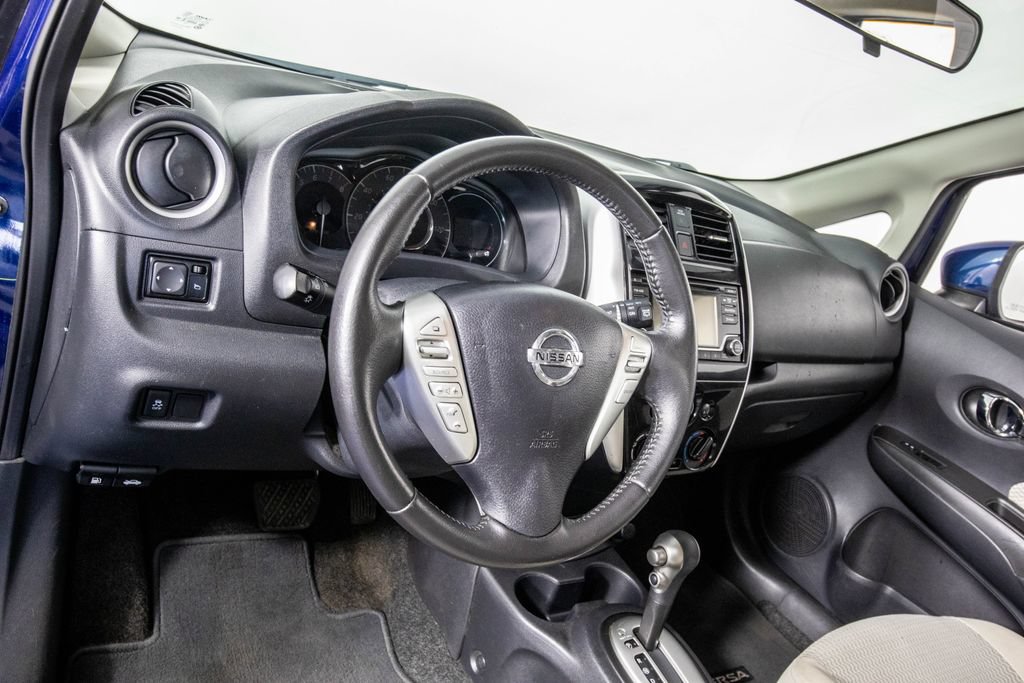 Used 2017 Nissan Versa Note SV w/ SV Appearance Package FWD image 13