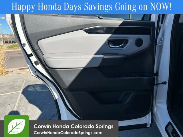 New 2025 Honda Pilot EX-L image 24