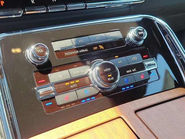 New 2024 Lincoln Navigator L Black Label AWD/4WD image 7