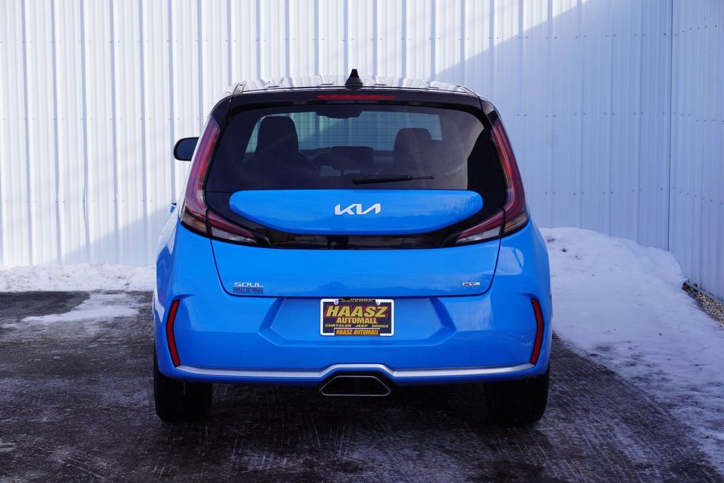 Used 2023 Kia Soul GT-Line image 5