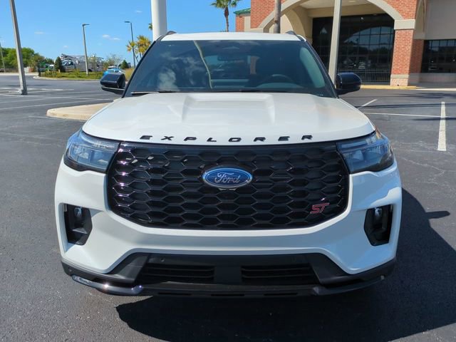 New 2026 Ford Explorer ST image 3