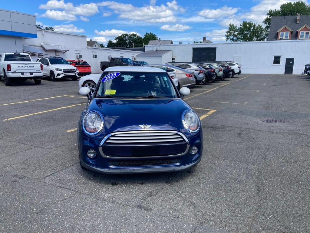 Used 2015 MINI Cooper 2-Door Hardtop FWD image 2