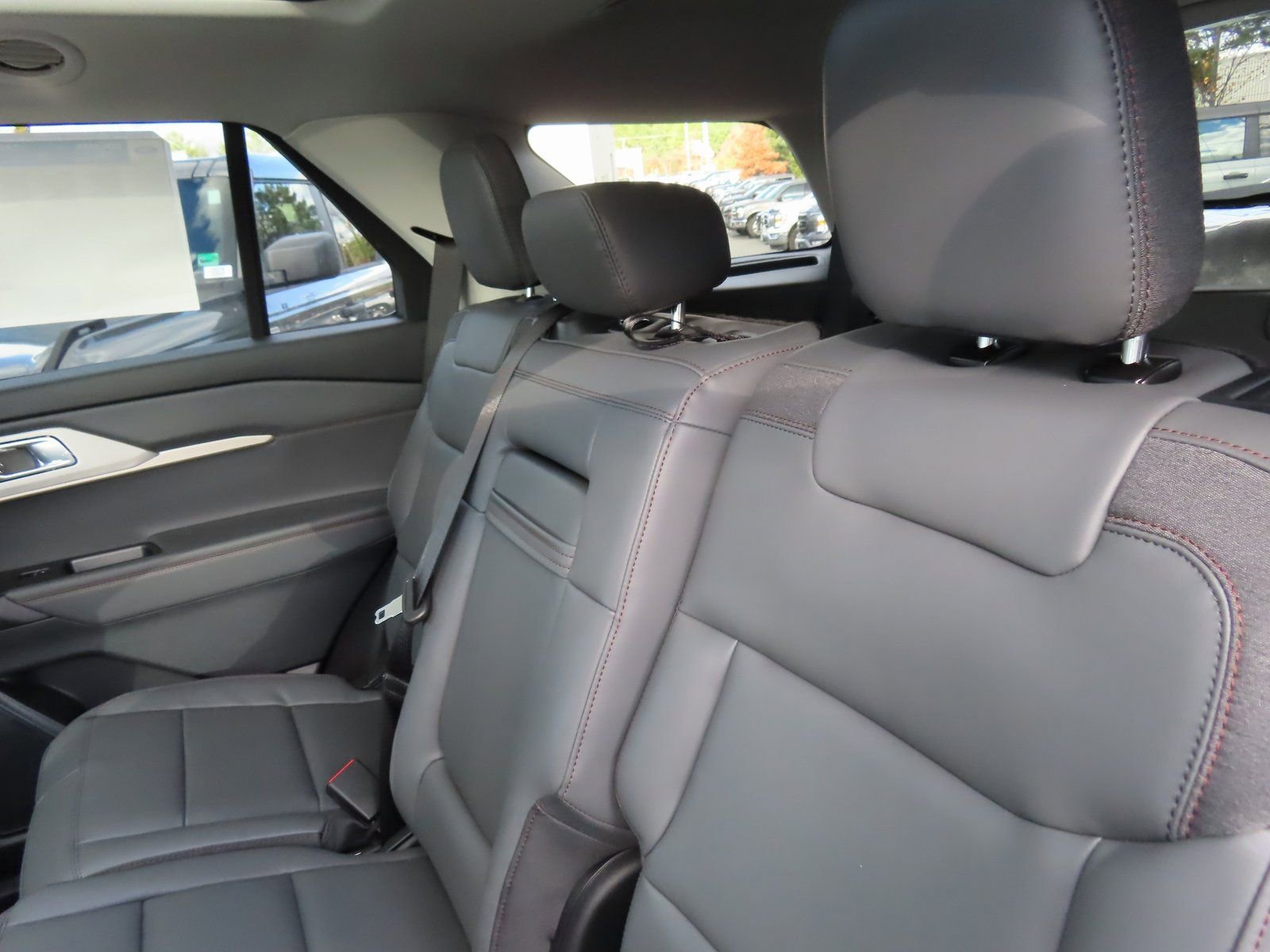 New 2026 Ford Explorer Active w/ Active Comfort Package AWD/4WD image 16