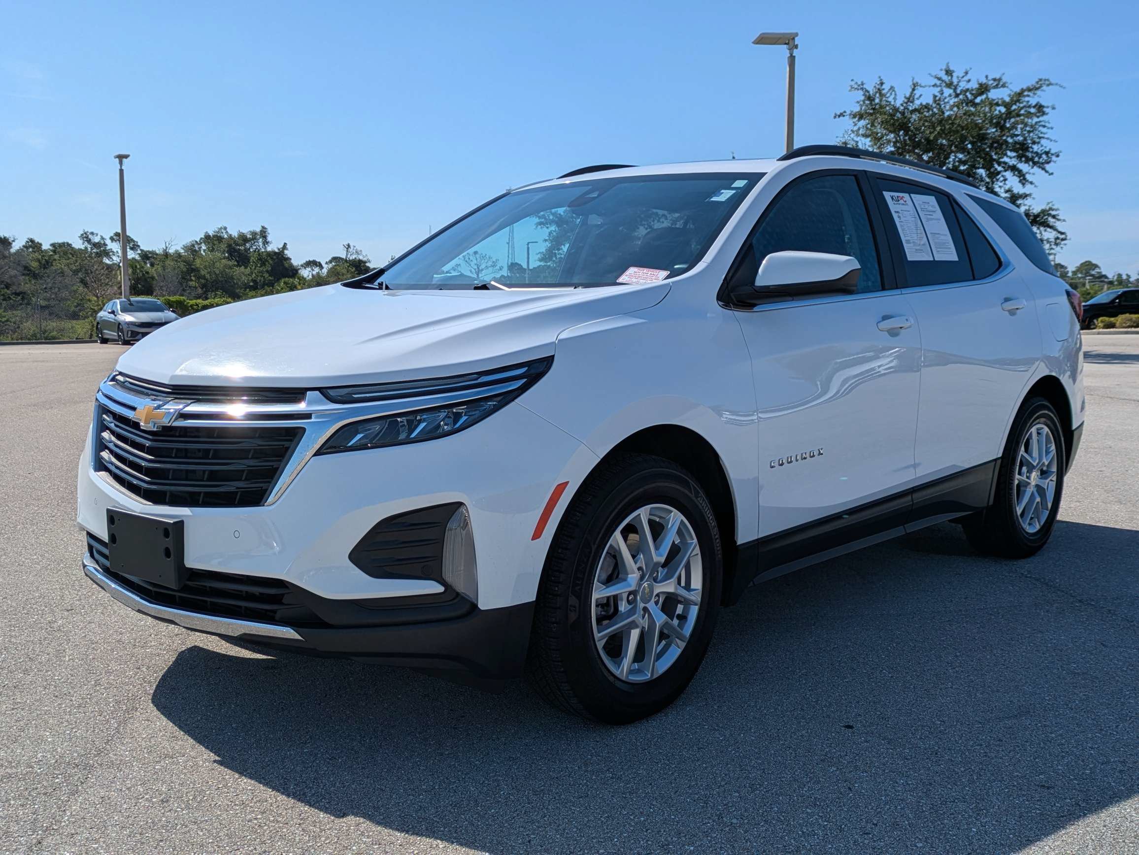 Used 2022 Chevrolet Equinox LT AWD/4WD image 9