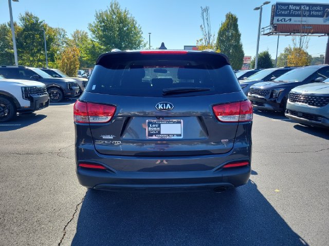 Used 2016 Kia Sorento FWD image 5