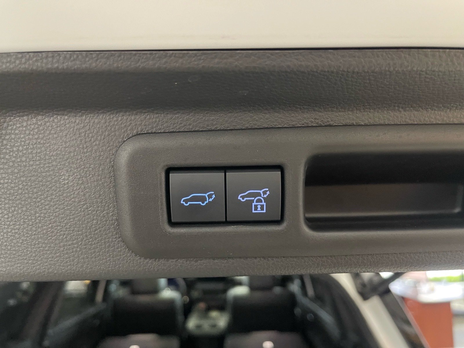 Used 2024 Toyota Sequoia TRD Pro AWD/4WD image 40