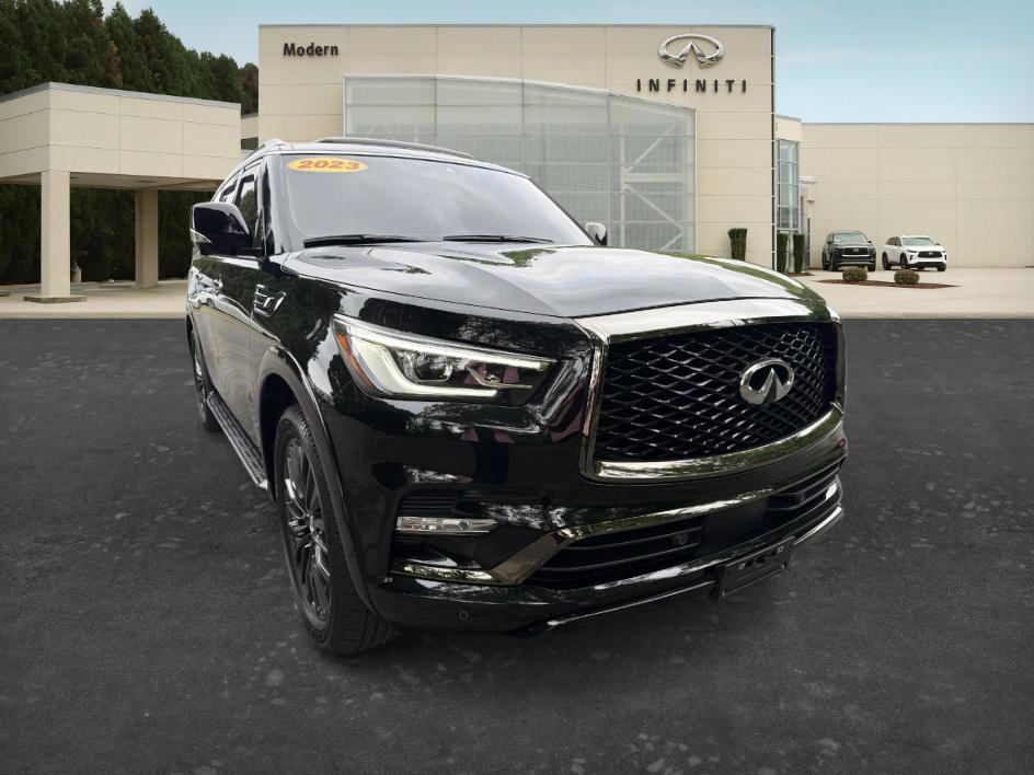 Used 2023 INFINITI QX80 Premium Select w/ Cargo Package AWD/4WD image 3