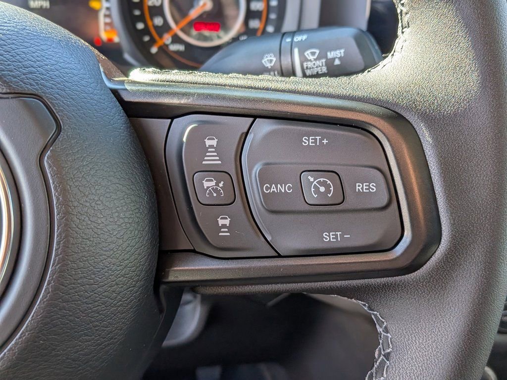 New 2026 Jeep Gladiator Rubicon w/ Steel Bumper Group AWD/4WD image 17