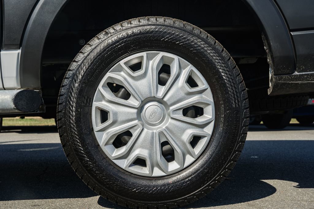 Certified 2024 Ford Transit 250 Low Roof w/ Exterior Upgrade Package image 25