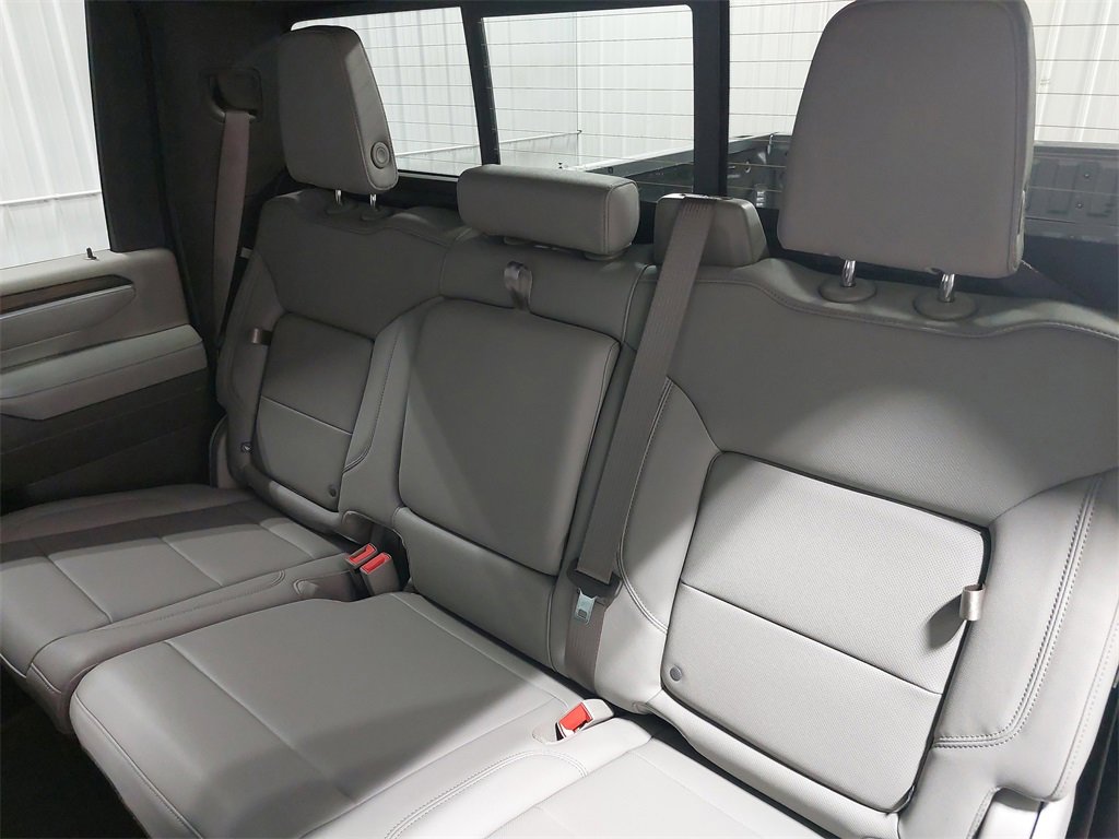 New 2026 GMC Sierra 3500 SLT w/ SLT Premium Package image 14