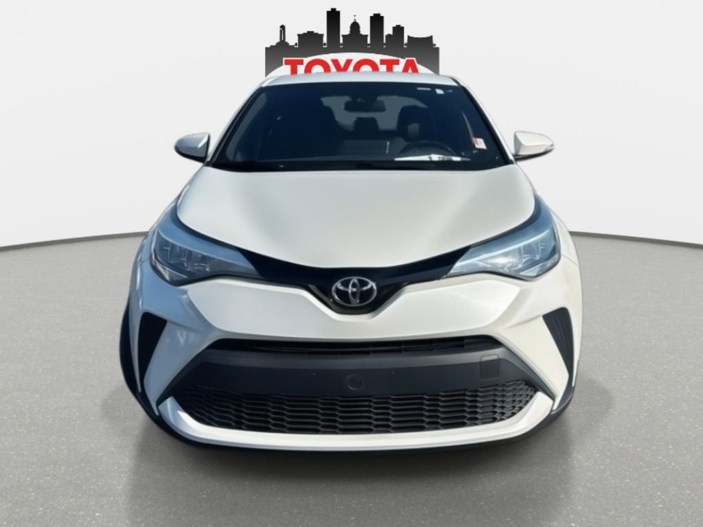 Used 2020 Toyota C-HR XLE image 8