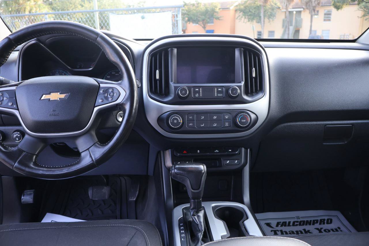 Used 2021 Chevrolet Colorado LT w/ LT Convenience Package AWD/4WD image 16