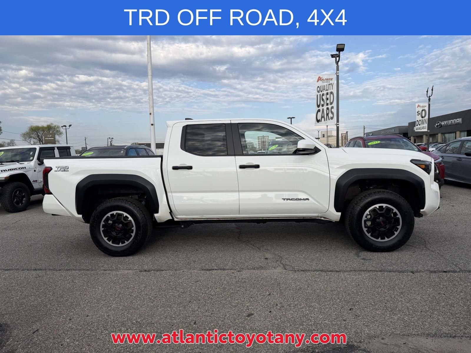 Certified 2024 Toyota Tacoma TRD Off-Road AWD/4WD image 8