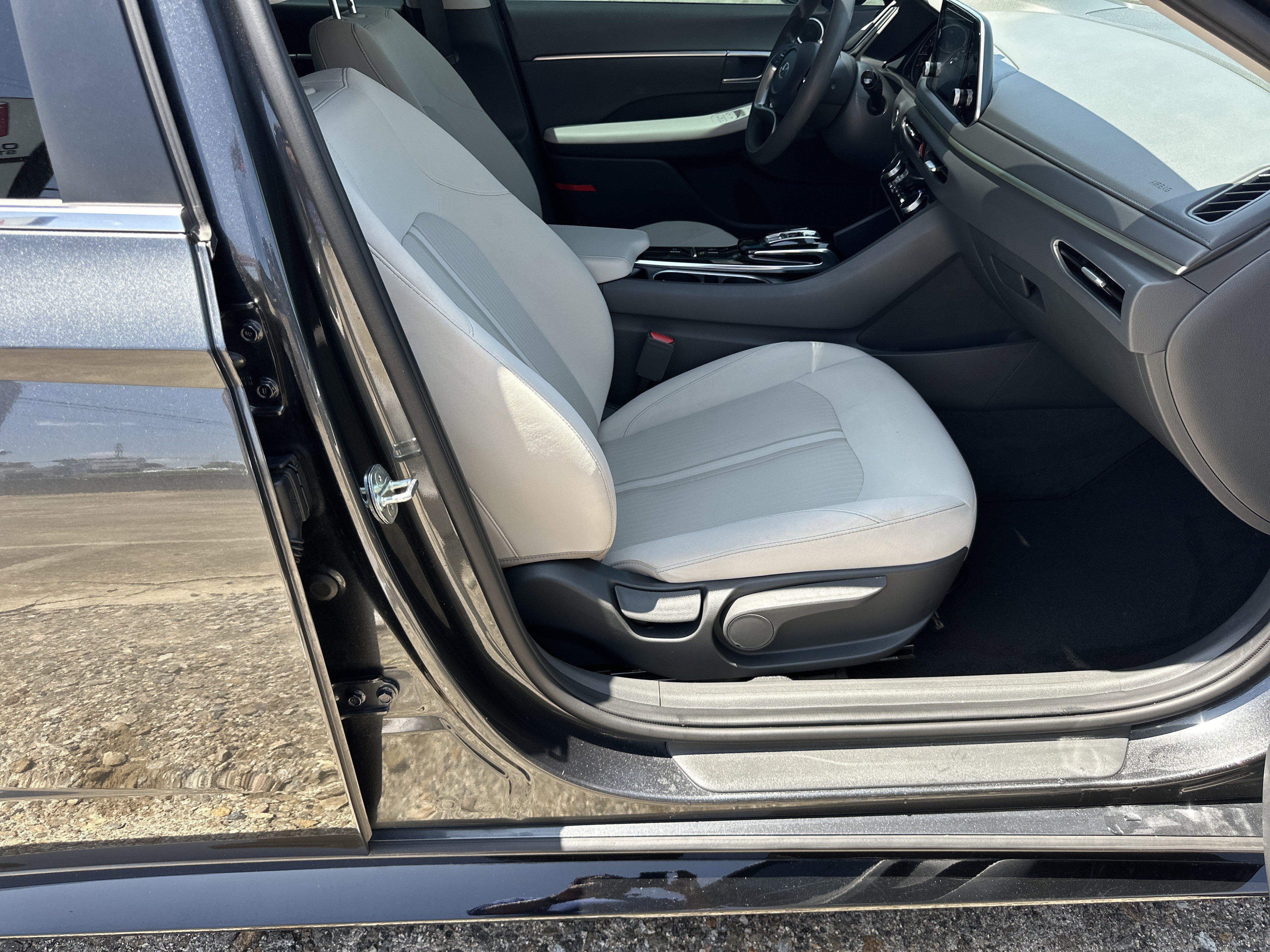 Used 2021 Hyundai Sonata SEL FWD image 15