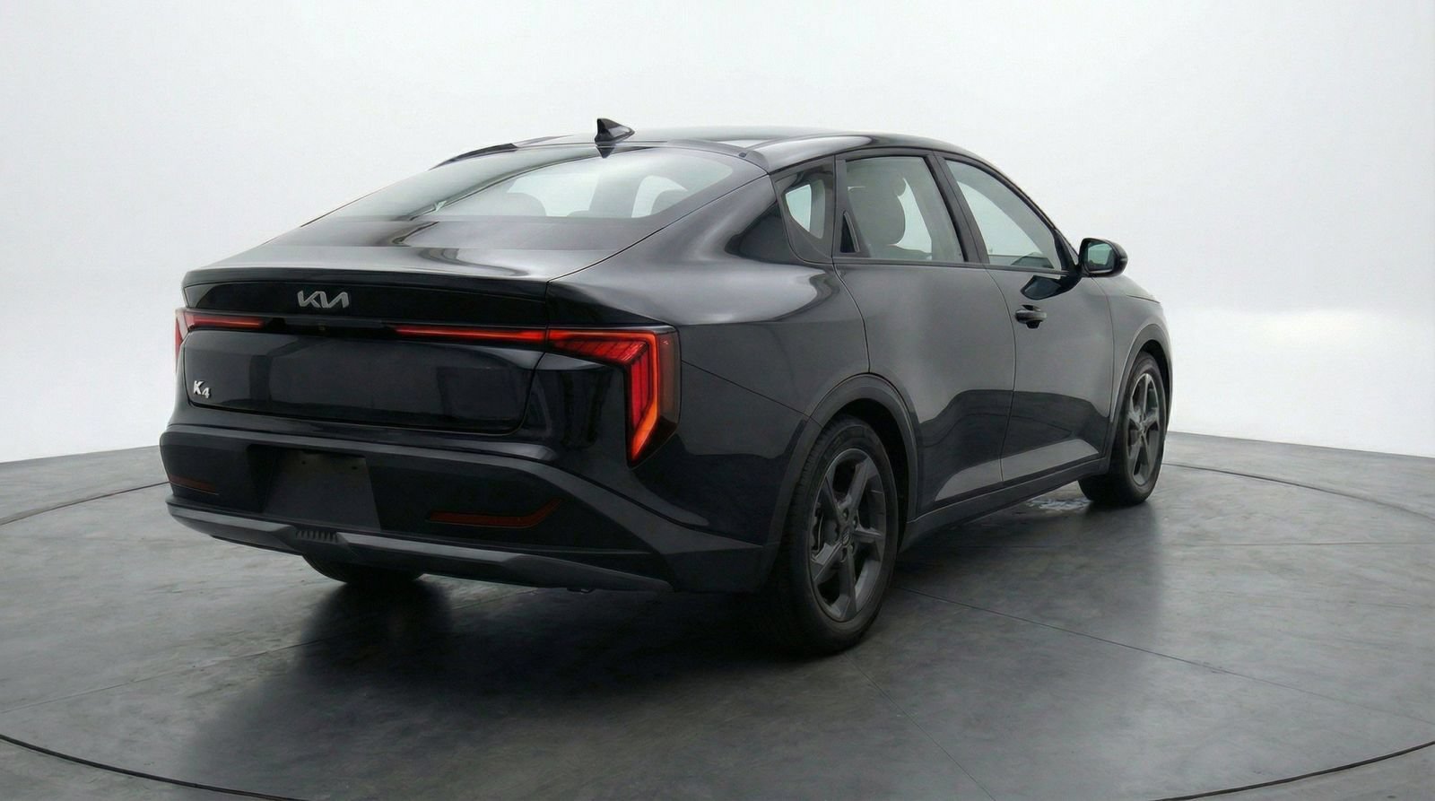 Used 2025 Kia K4 FWD image 10