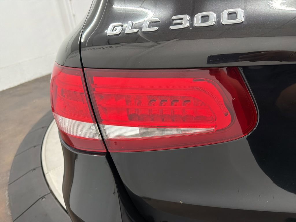 Certified 2016 Mercedes-Benz GLC 300 image 7