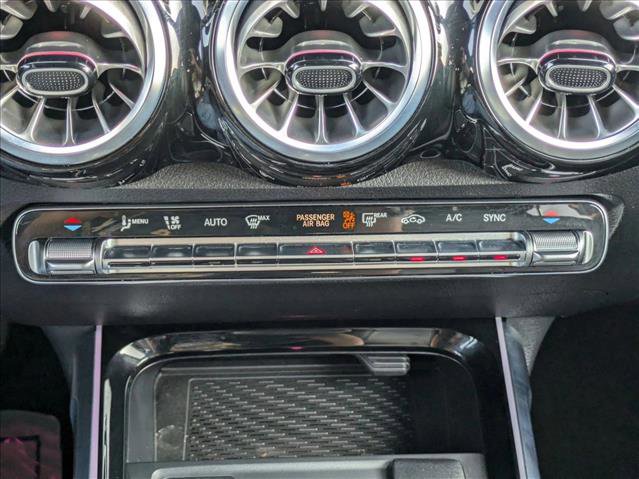 Certified 2025 Mercedes-Benz GLB 250 4MATIC w/ Exclusive Package image 15