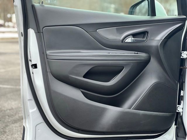 Used 2019 Buick Encore Preferred image 10