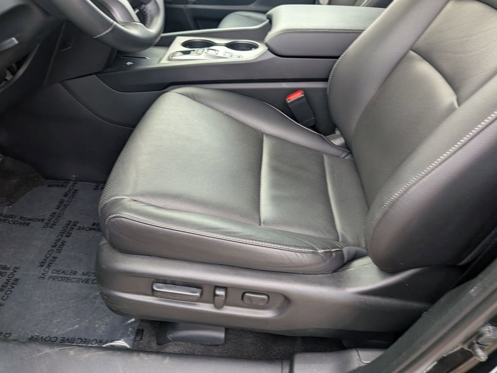 Used 2025 Honda Ridgeline RTL image 14