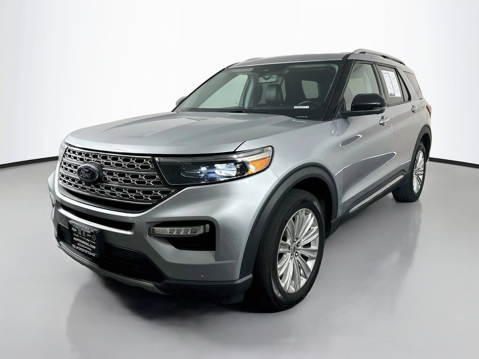 Used 2020 Ford Explorer Limited AWD/4WD image 3