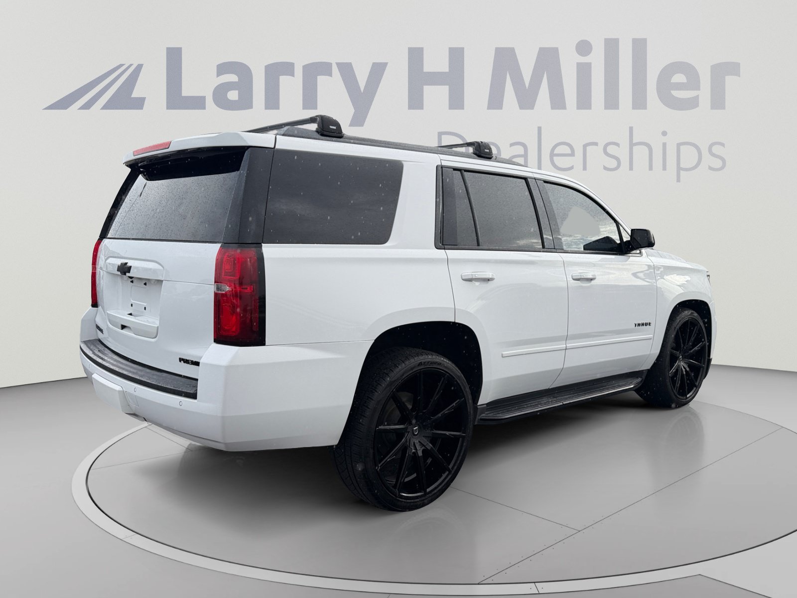 Used 2019 Chevrolet Tahoe Premier AWD/4WD image 5