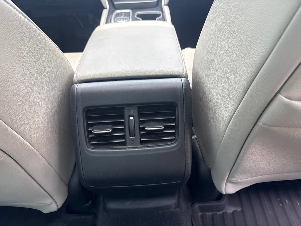 Used 2020 Honda Accord Touring image 36