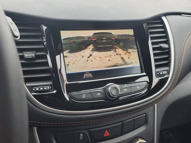 Certified 2022 Chevrolet Trax LT w/ LT Convenience Package image 31