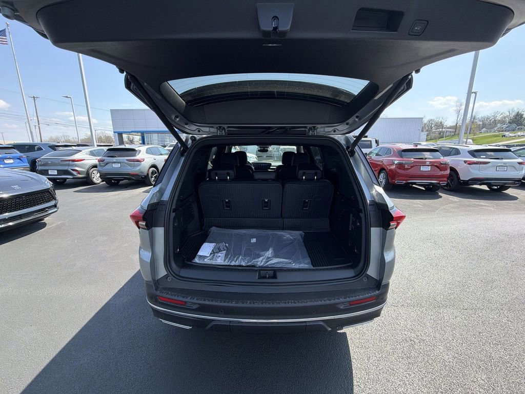New 2026 Buick Enclave Preferred w/ Power Package image 28