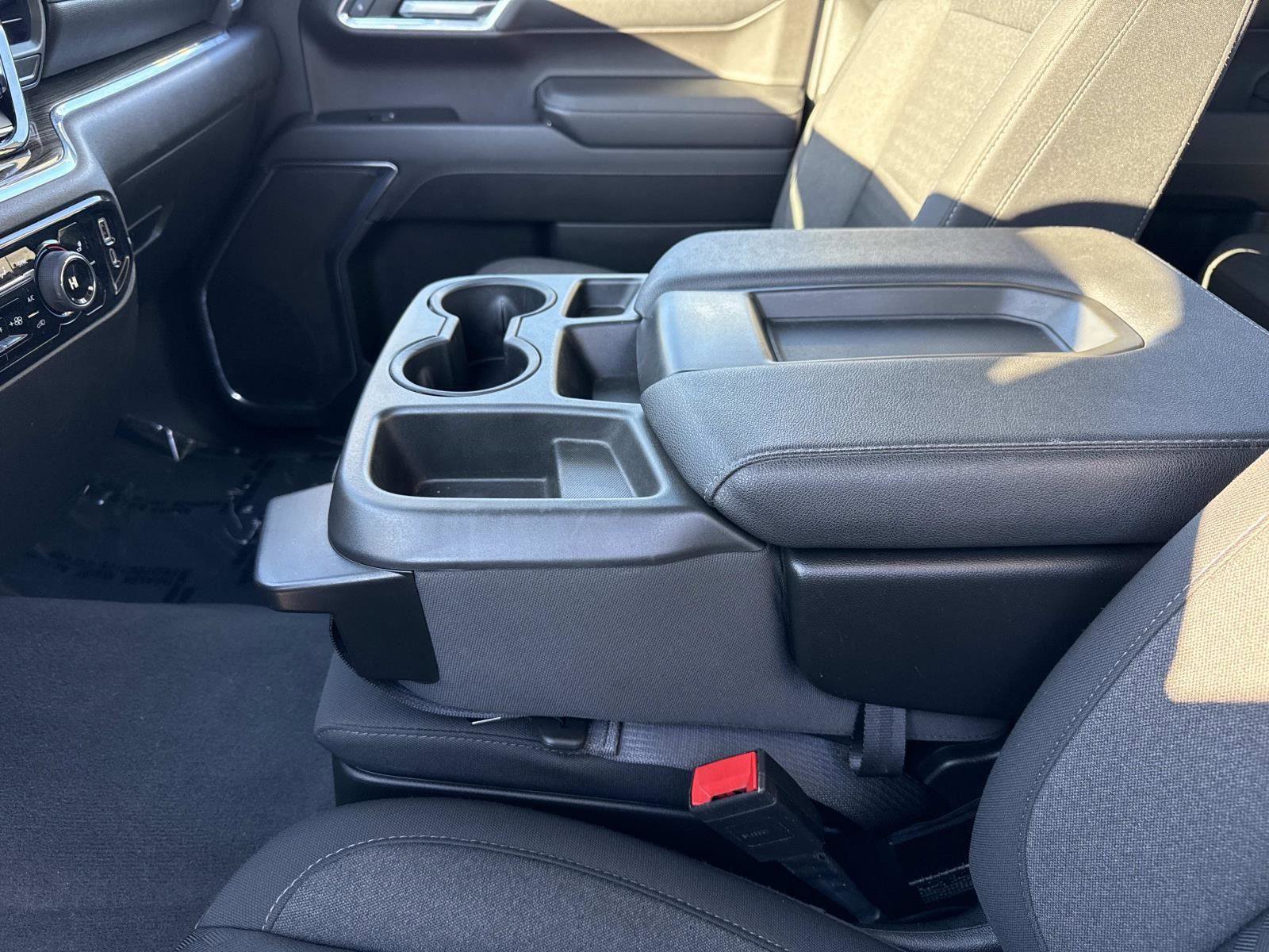 Used 2023 Chevrolet Silverado 1500 LT image 13