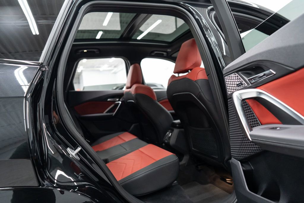 Used 2024 BMW X1 w/ M Sport Line w/ Premium Package image 13