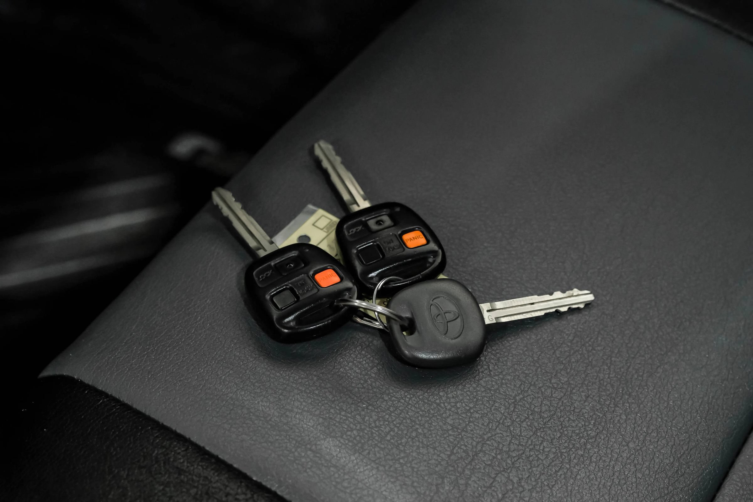 Used 2013 Toyota FJ Cruiser 4WD w/ Upgrade Pkg image 58