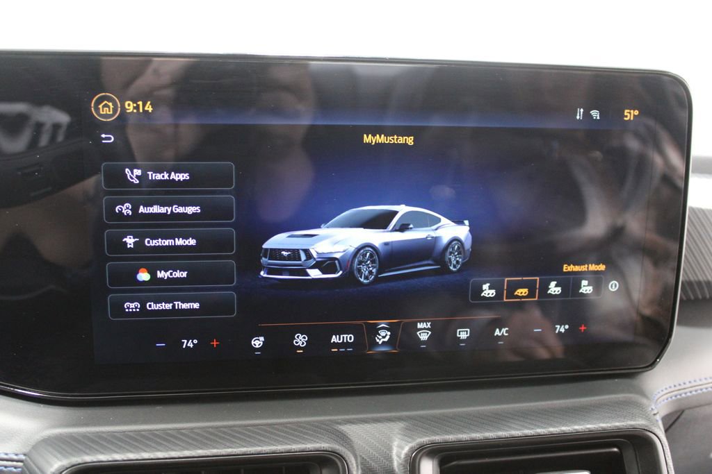 Used 2025 Ford Mustang Dark Horse image 44