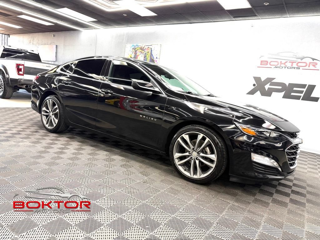 Used 2022 Chevrolet Malibu LT FWD image 1