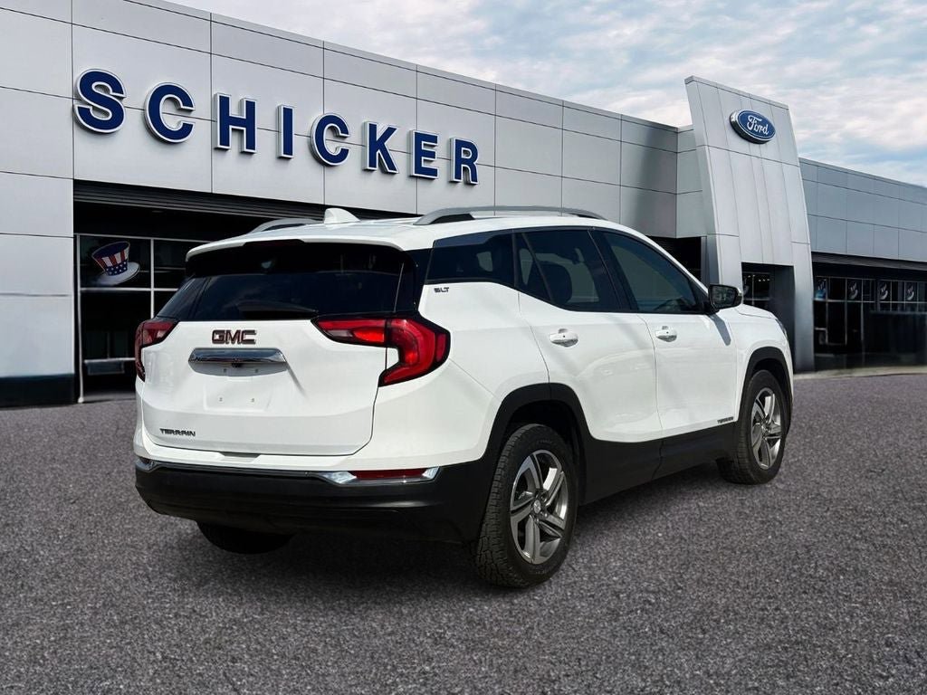 Used 2020 GMC Terrain SLT FWD image 2