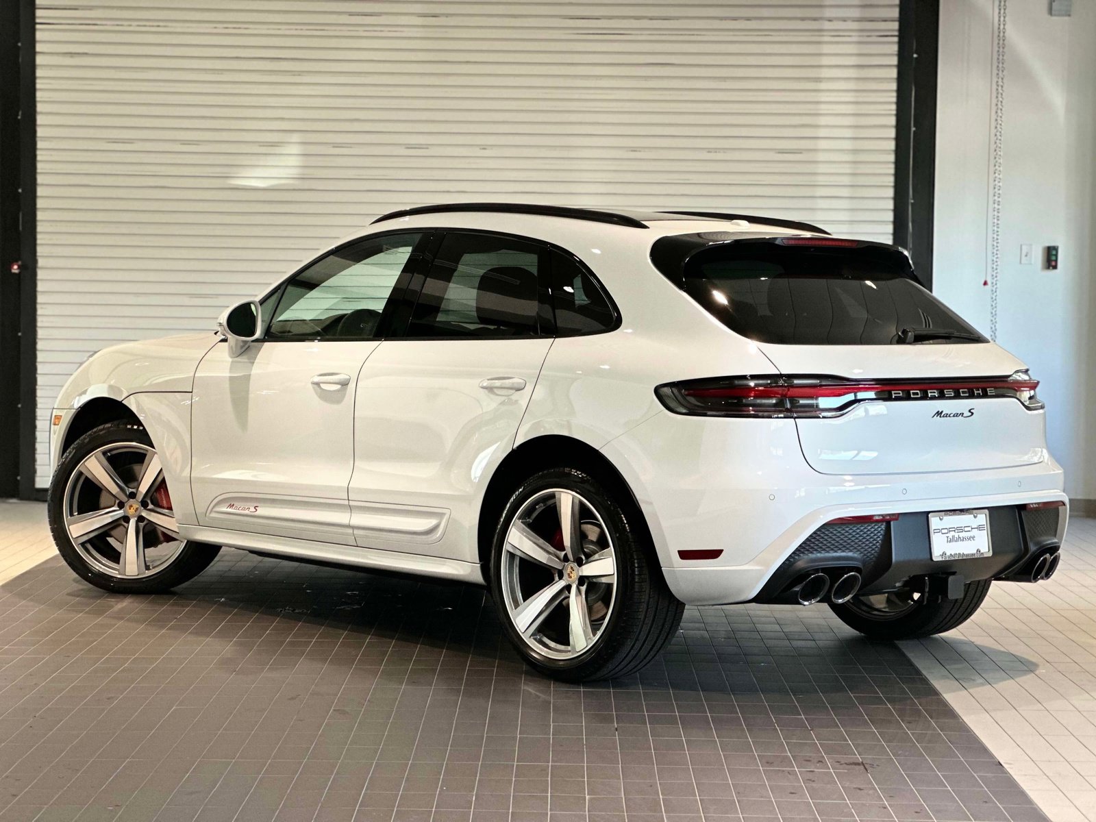New 2026 Porsche Macan S image 3