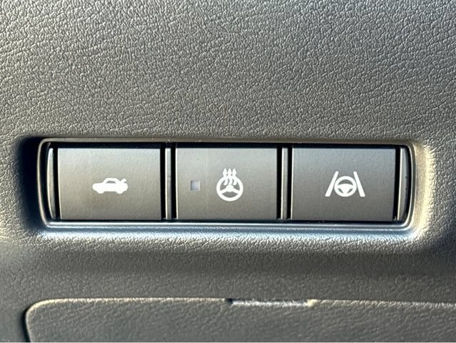 New 2026 Nissan Sentra SR w/ SR Premium Package FWD image 13