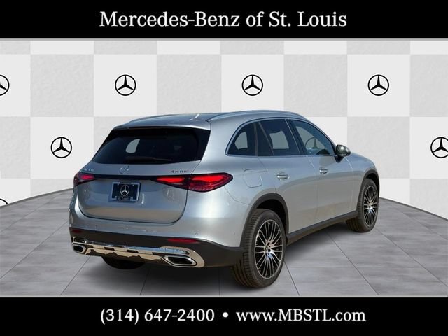 New 2026 Mercedes-Benz GLC 300 4MATIC image 3