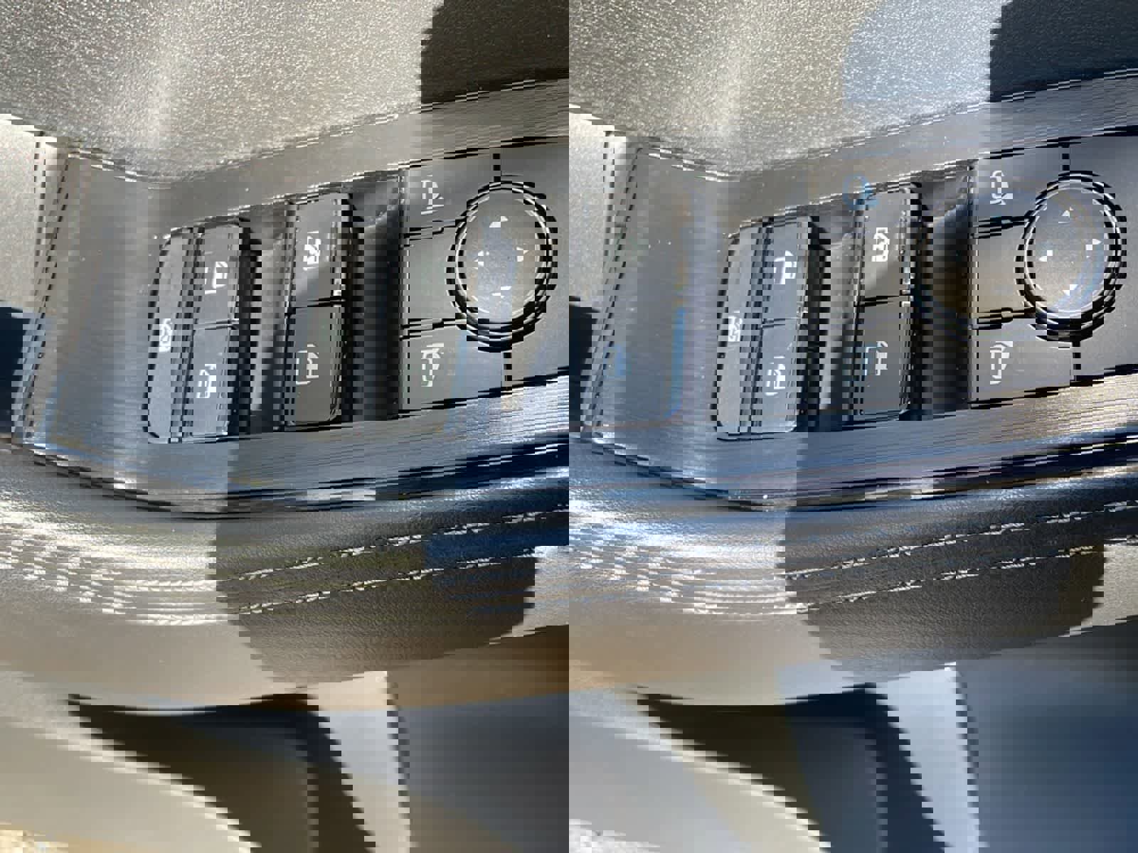 Used 2022 Nissan Rogue SV image 18