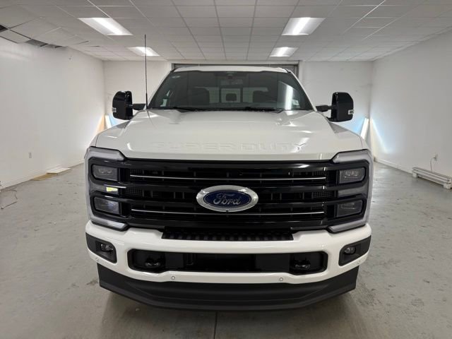 New 2026 Ford F250 Platinum w/ FX4 Off-Road Package image 2