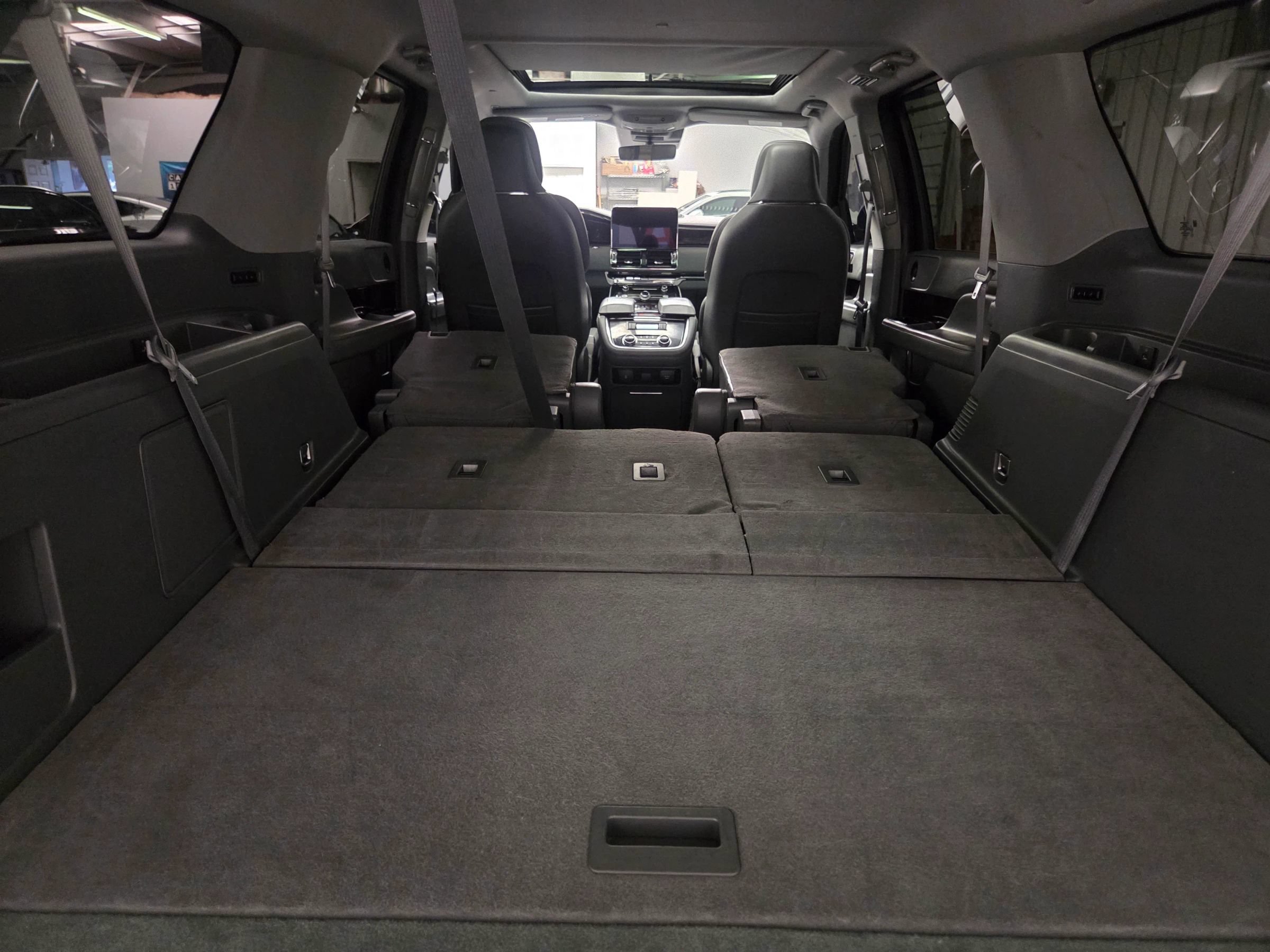 Used 2021 Lincoln Navigator L Reserve RWD image 42