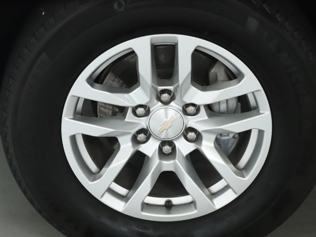 Used 2024 Chevrolet Tahoe LT AWD/4WD image 39