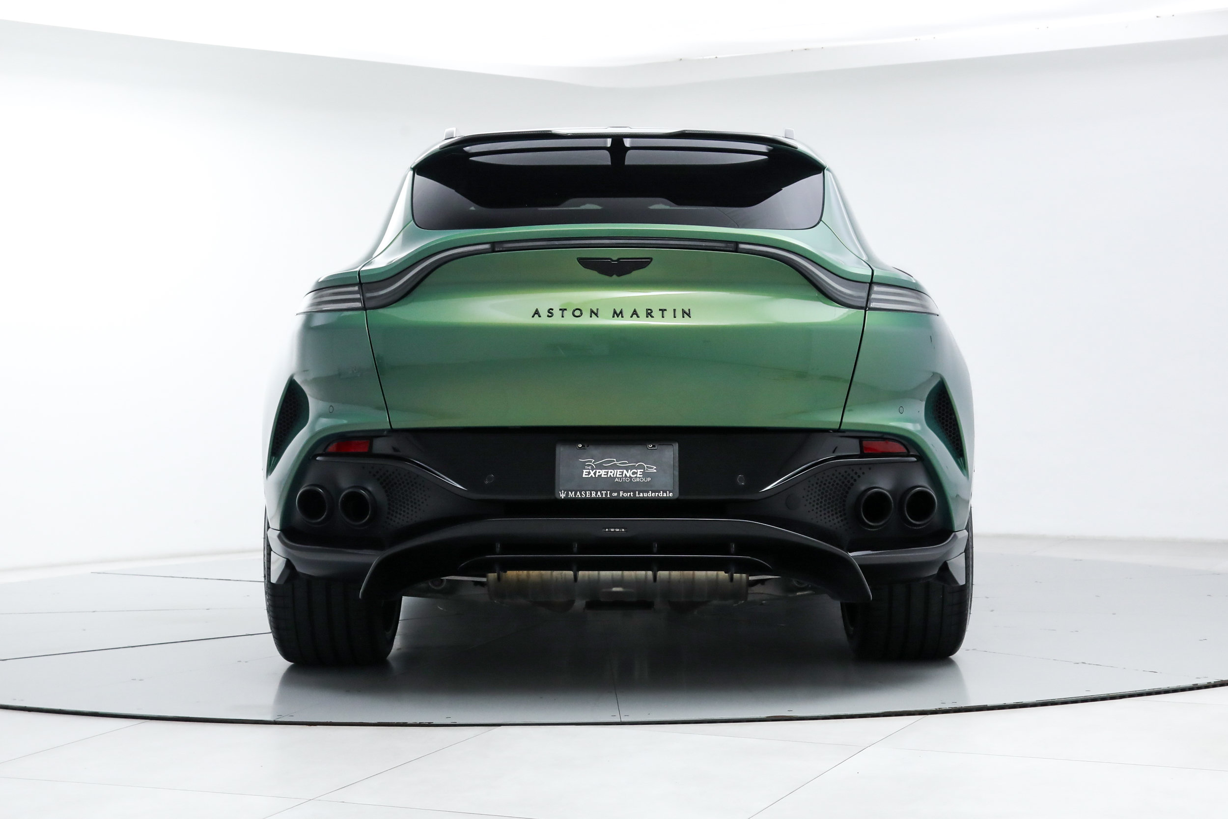 Used 2023 Aston Martin DBX 707 AWD/4WD image 4