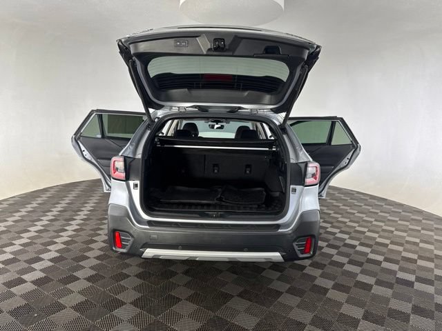 Used 2020 Subaru Outback Limited AWD/4WD image 17