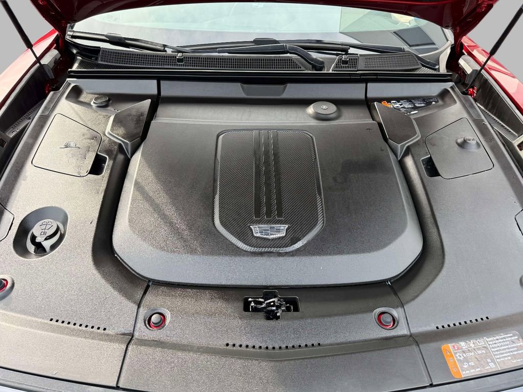 Used 2024 Cadillac Lyriq Sport image 23